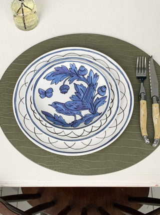 Heritage Blue Bird Plates Lifestyle Photo
