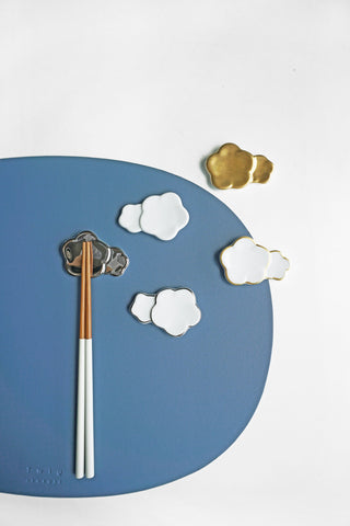 Deco Oval Placemats Light Blue Lifestyle Photo