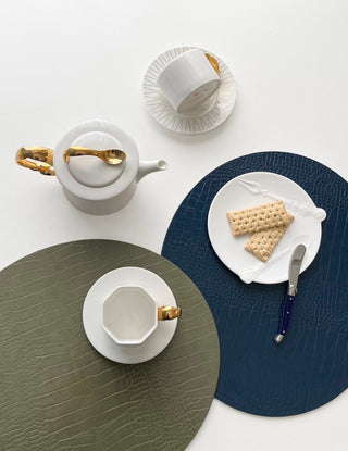 Dovi Oval Placemats Olive & Dark Blue Lifestyle Photo