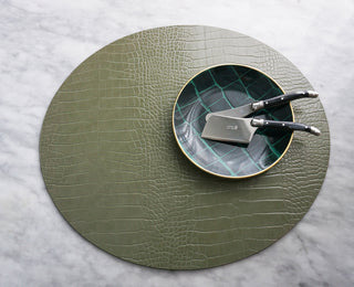 Dovi Oval Placemat Olive Lifestyle Photo