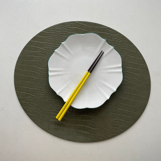 Sandal Chopstick Yellow & Amelie Forest Green BB Plate & Dovi Placemat Olive Lifestyle Photo